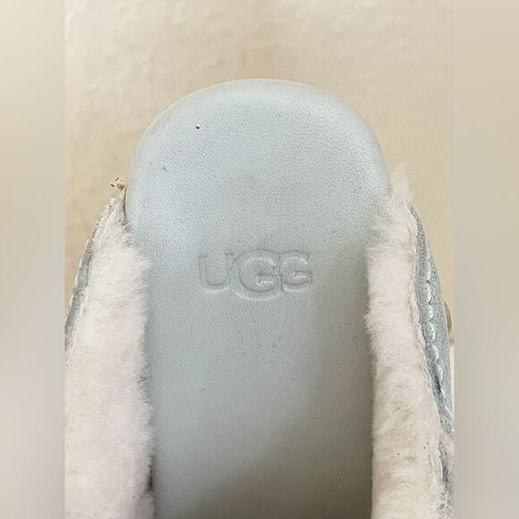 UGG Aubriana Platform Slip On Wooden Clog Heel in Sage mint green 9 - Picture 11 of 16